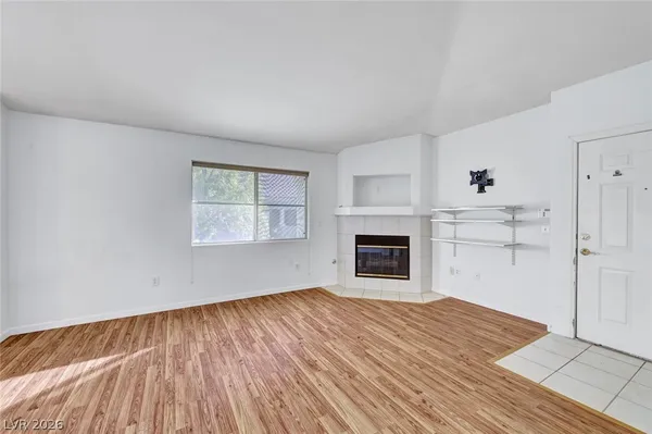 $235,000 | 322 Sunward Drive, Unit 322, Henderson, NV 89014