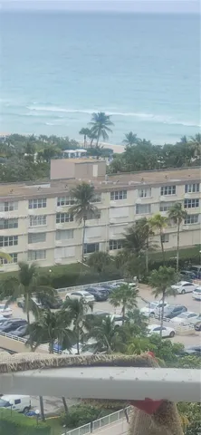 $2,500 | 1985 South Ocean Drive, Unit 15H, Hallandale Beach, FL 33009