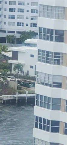 $2,500 | 1985 South Ocean Drive, Unit 15H, Hallandale Beach, FL 33009