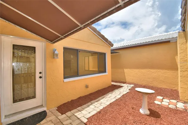 $269,900 | 263 Mariposa, Winter Haven, FL 33884