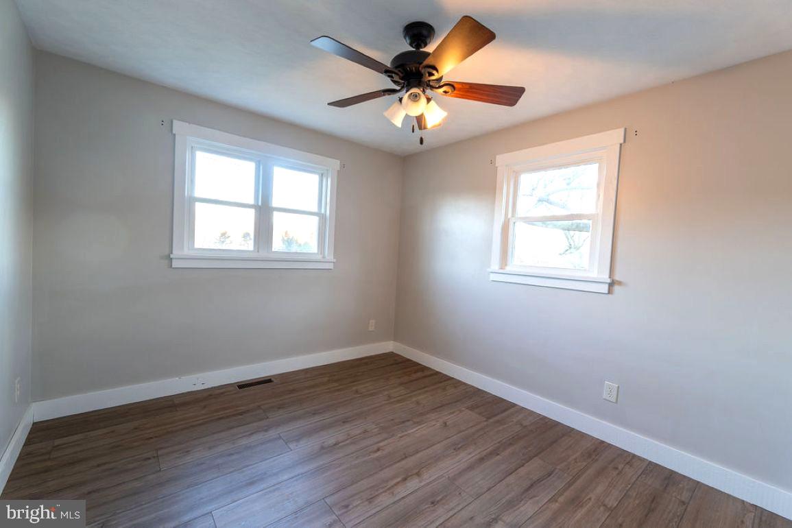 2674 Seven Valleys Road Seven Valleys, PA 17360 - Photo 15 of 26