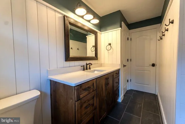 $309,999 | 2674 Seven Valleys Road, Seven Valleys, PA 17360