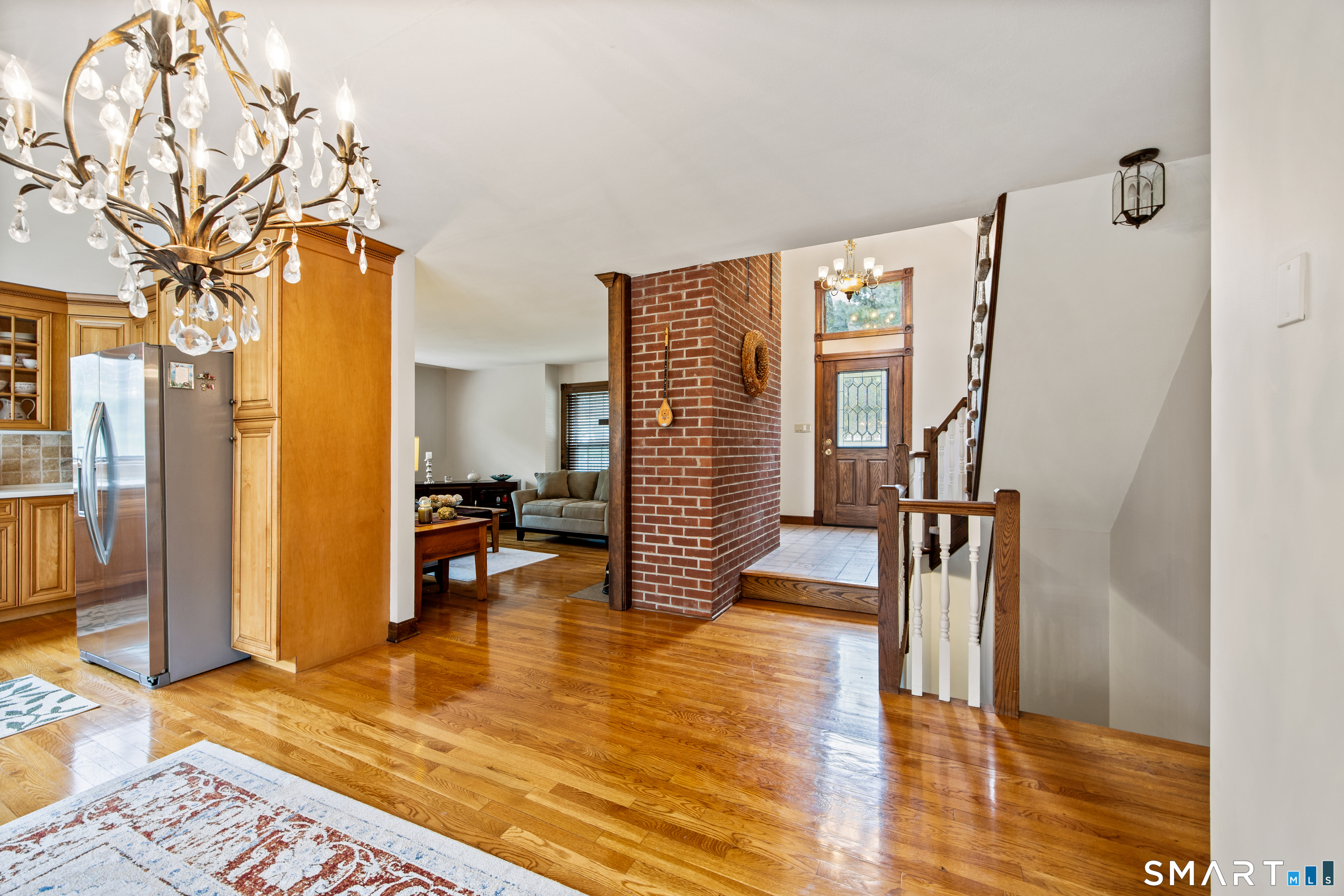 105 Quaker Farms Road Southbury, CT 06488 - Photo 10 of 40 a very nice looking room with many windows