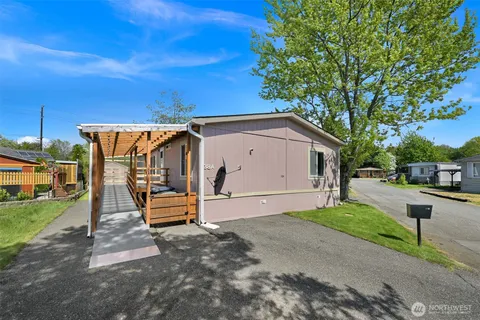 $249,900 | 2400 Donovan Avenue, Unit 38A, Bellingham, WA 98225