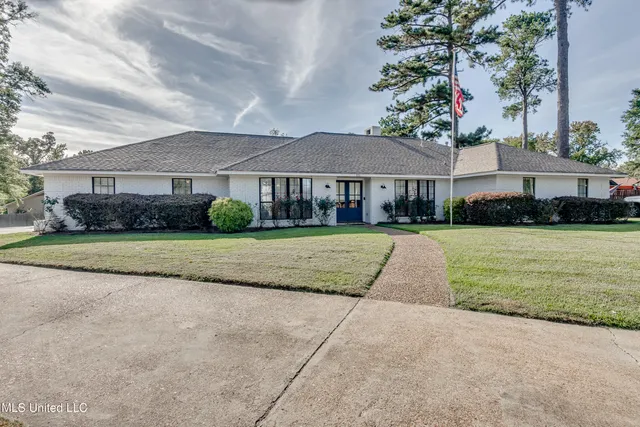 $493,855 | 231 Greenfield Place, Brandon, MS 39047