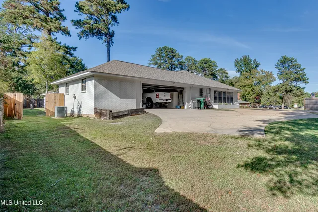 $493,855 | 231 Greenfield Place, Brandon, MS 39047