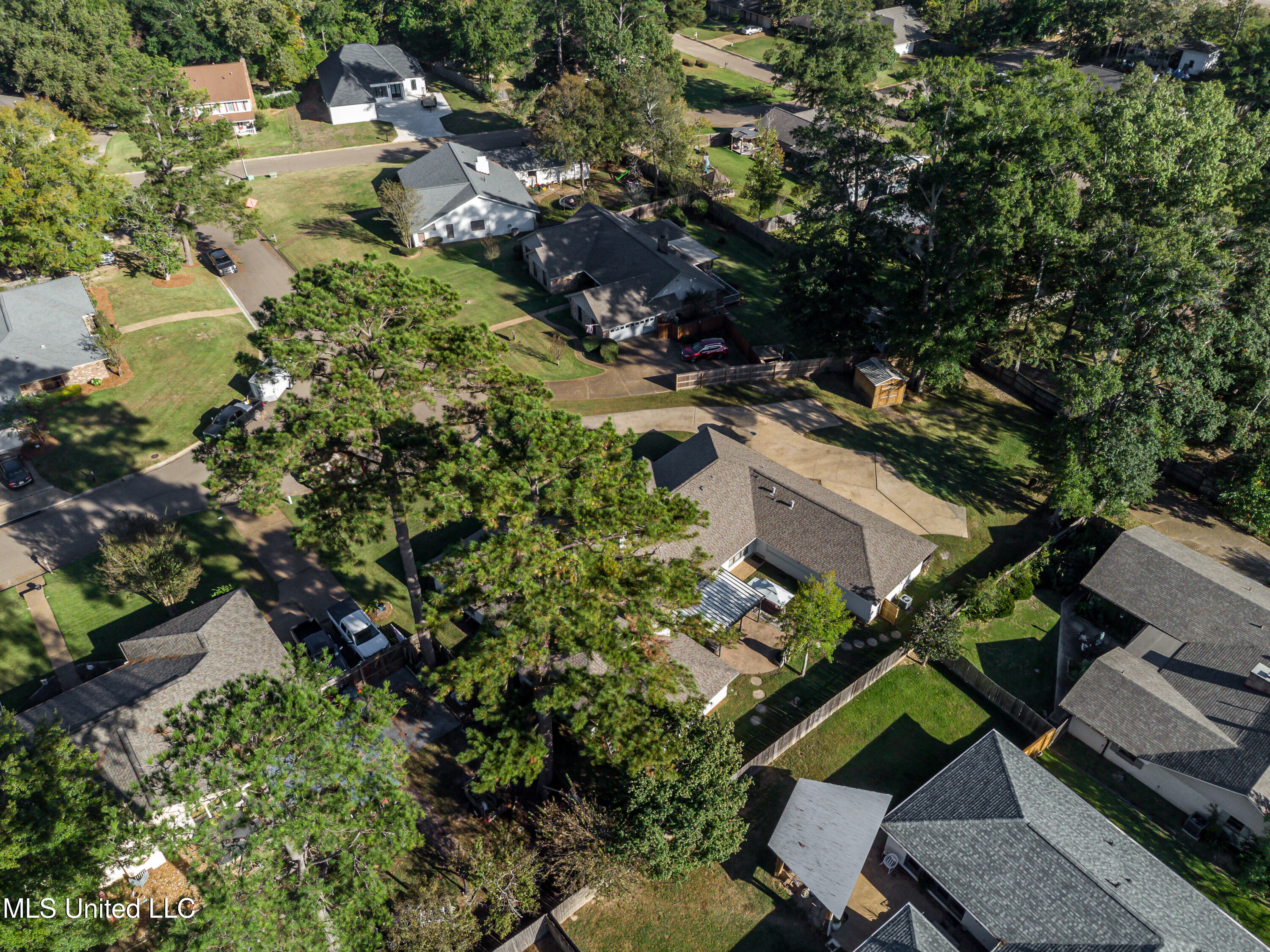 231 Greenfield Place Brandon, MS 39047 - Photo 6 of 103 231 Greenfield Ln drone-6