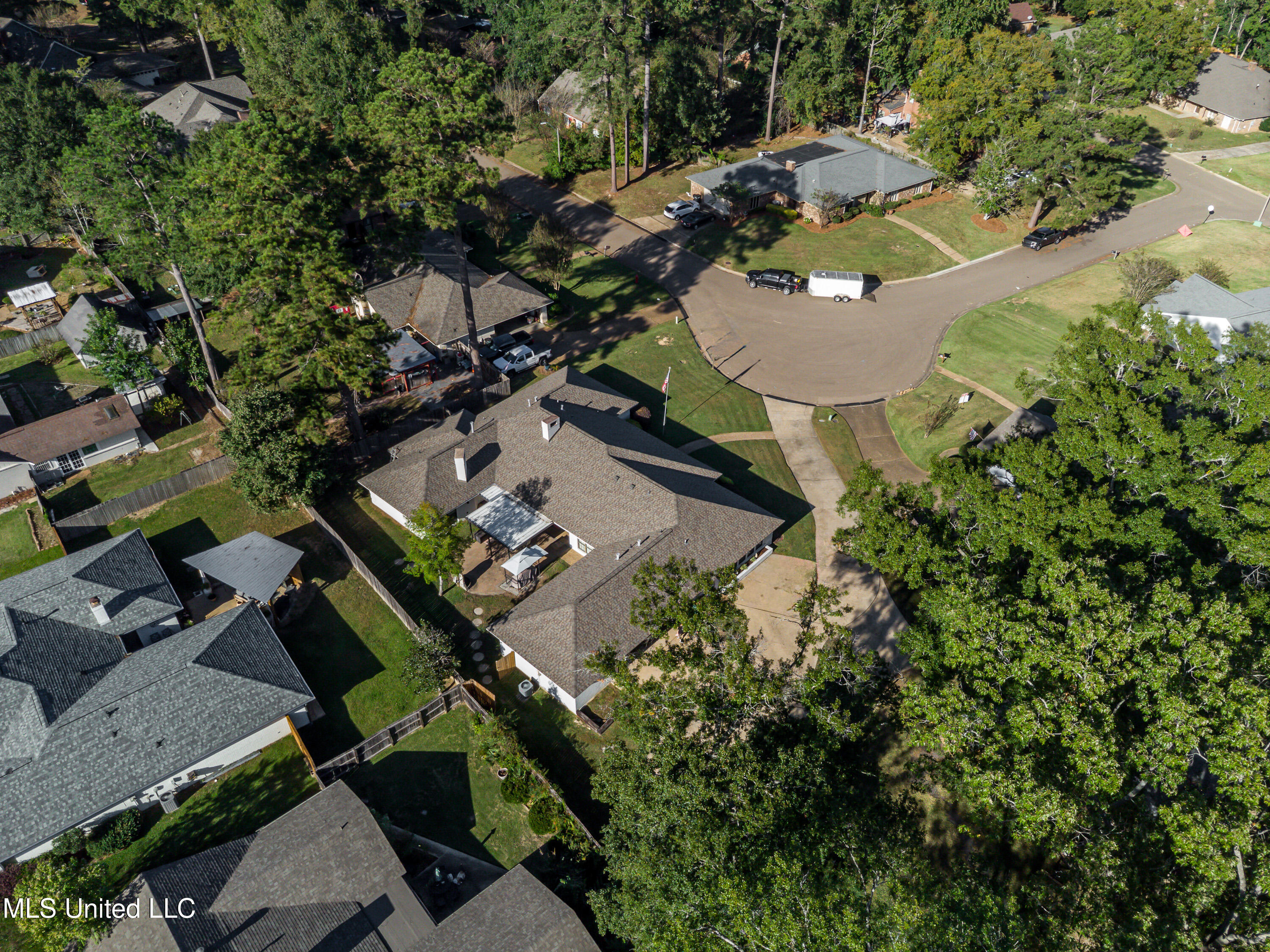 231 Greenfield Place Brandon, MS 39047 - Photo 9 of 103 231 Greenfield Ln drone-9