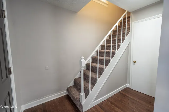 $225,000 | 594 6th Avenue, Troy, NY 12182