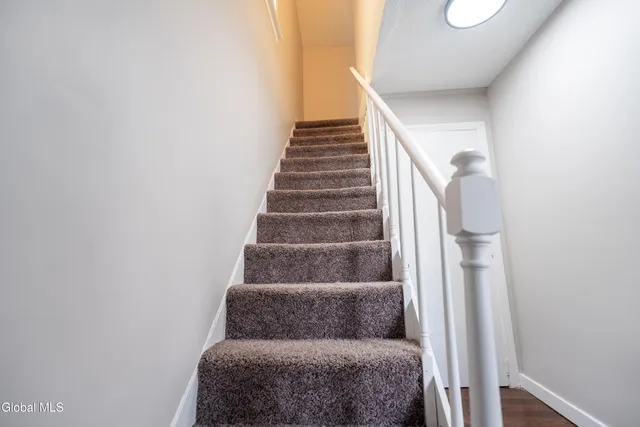 $225,000 | 594 6th Avenue, Troy, NY 12182