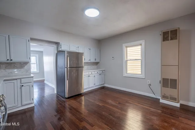 $225,000 | 594 6th Avenue, Troy, NY 12182