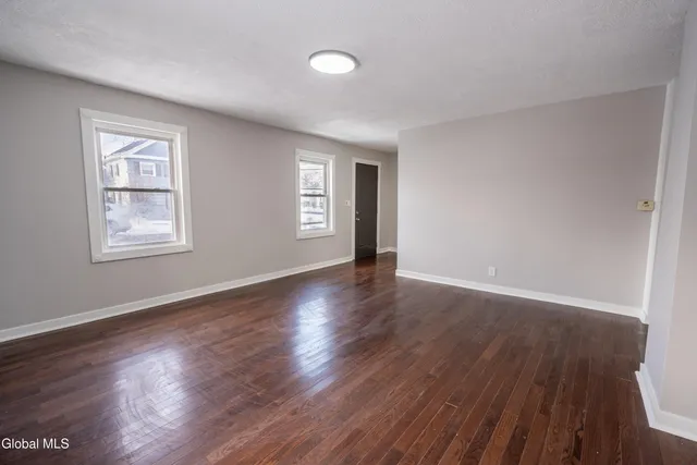 $225,000 | 594 6th Avenue, Troy, NY 12182