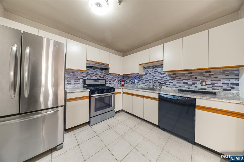56-60 Ferguson Street, Unit C1 Newark, NJ 07105 - Photo 6 of 15