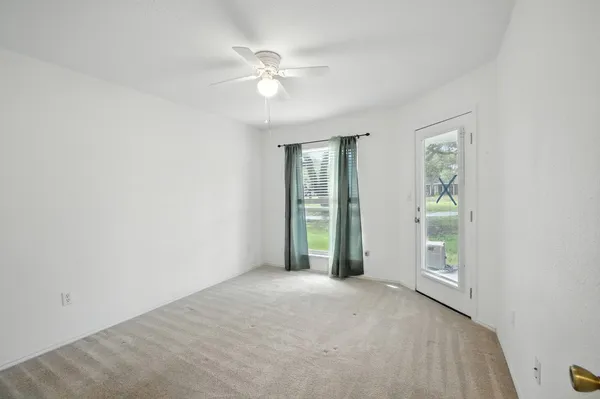 $140,000 | 221 Marion Drive, Unit A103, Rockport, TX 78382