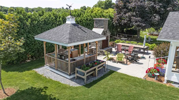 $776,000 | 8 Green Meadow Acres, Vergennes, VT 05491