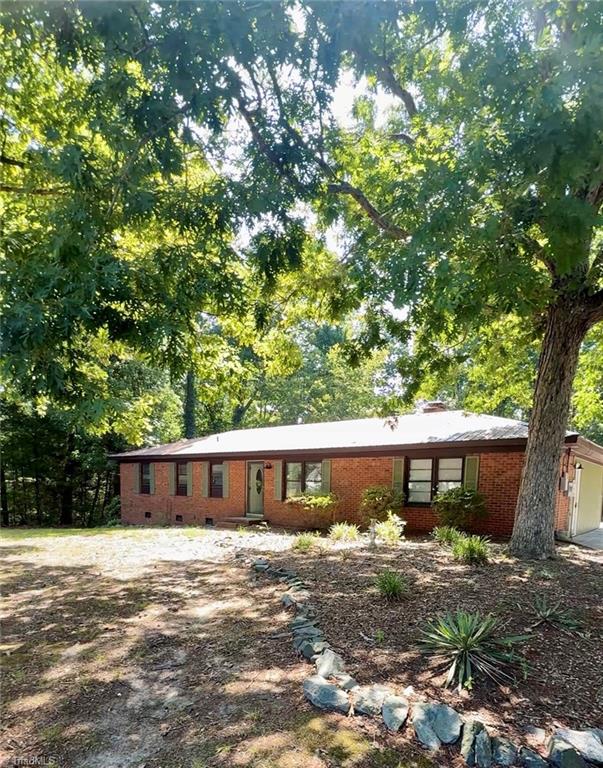 3622 Lower Lake Road Thomasville, NC 27360 - Photo 1 of 28 WELCOME HOME!