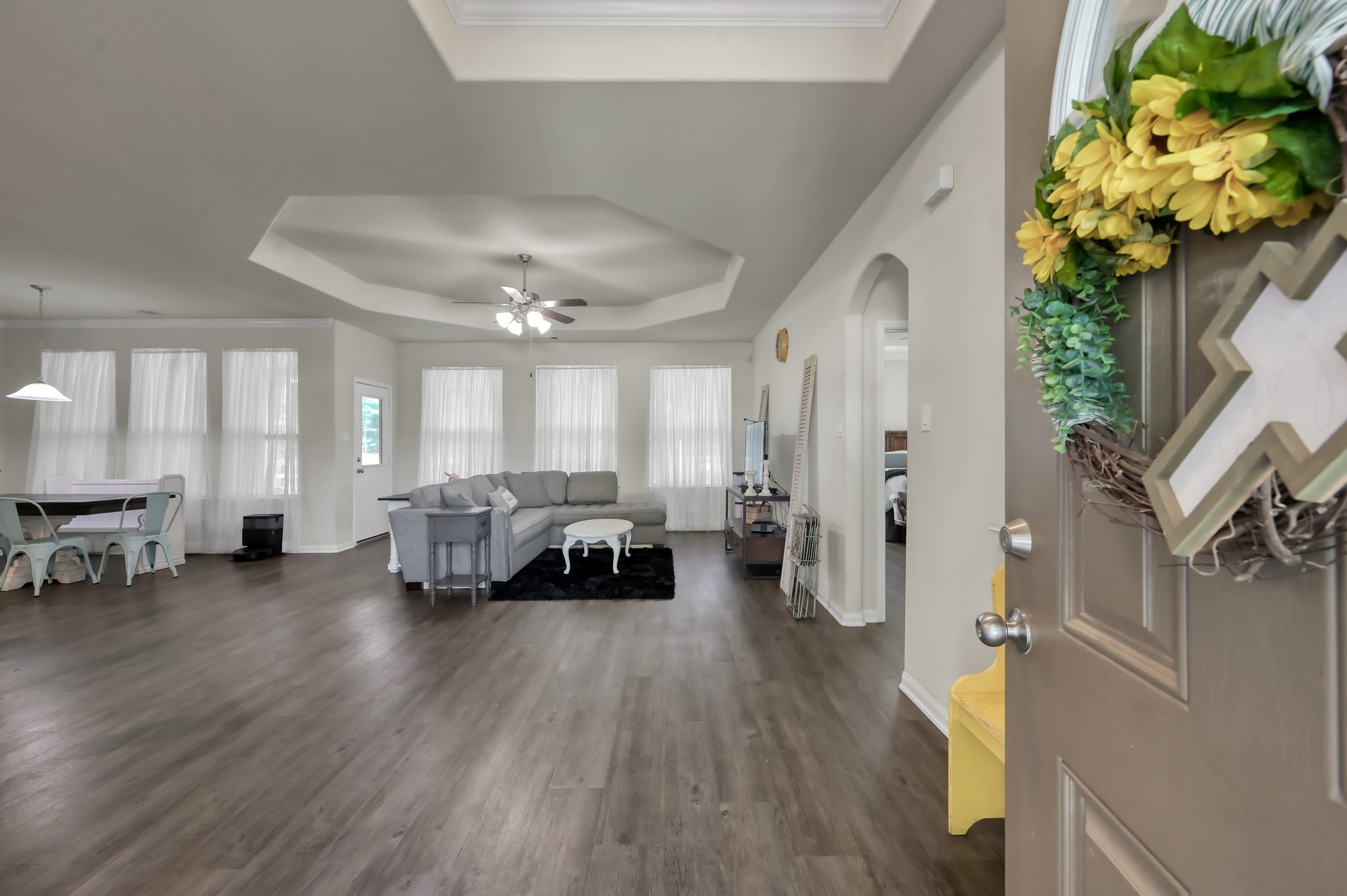 6264 Rolling Hills Road Conroe, TX 77303 - Photo 5 of 24