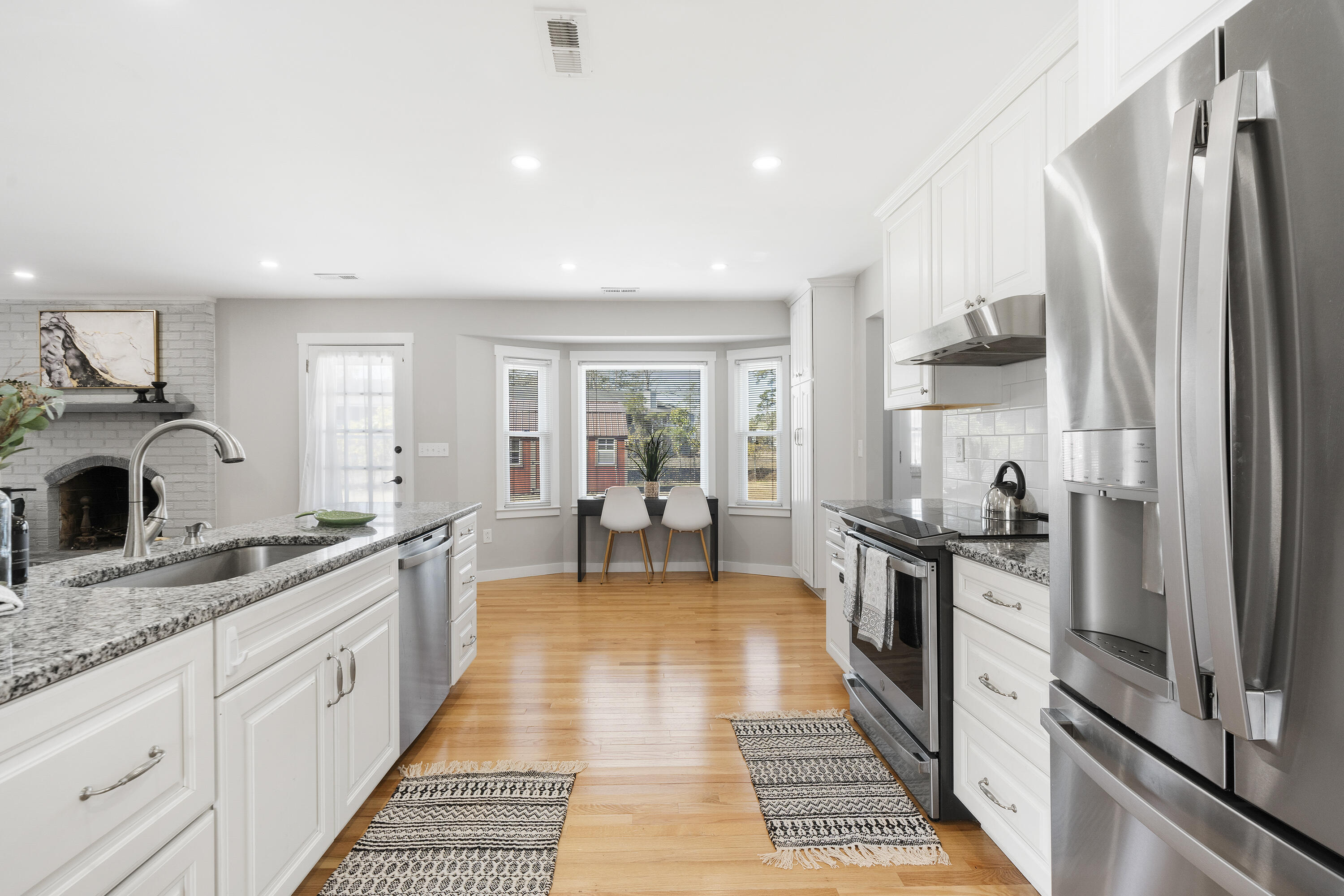209 Brailsford Road Summerville, SC 29485 - Photo 11 of 44 DSC09846