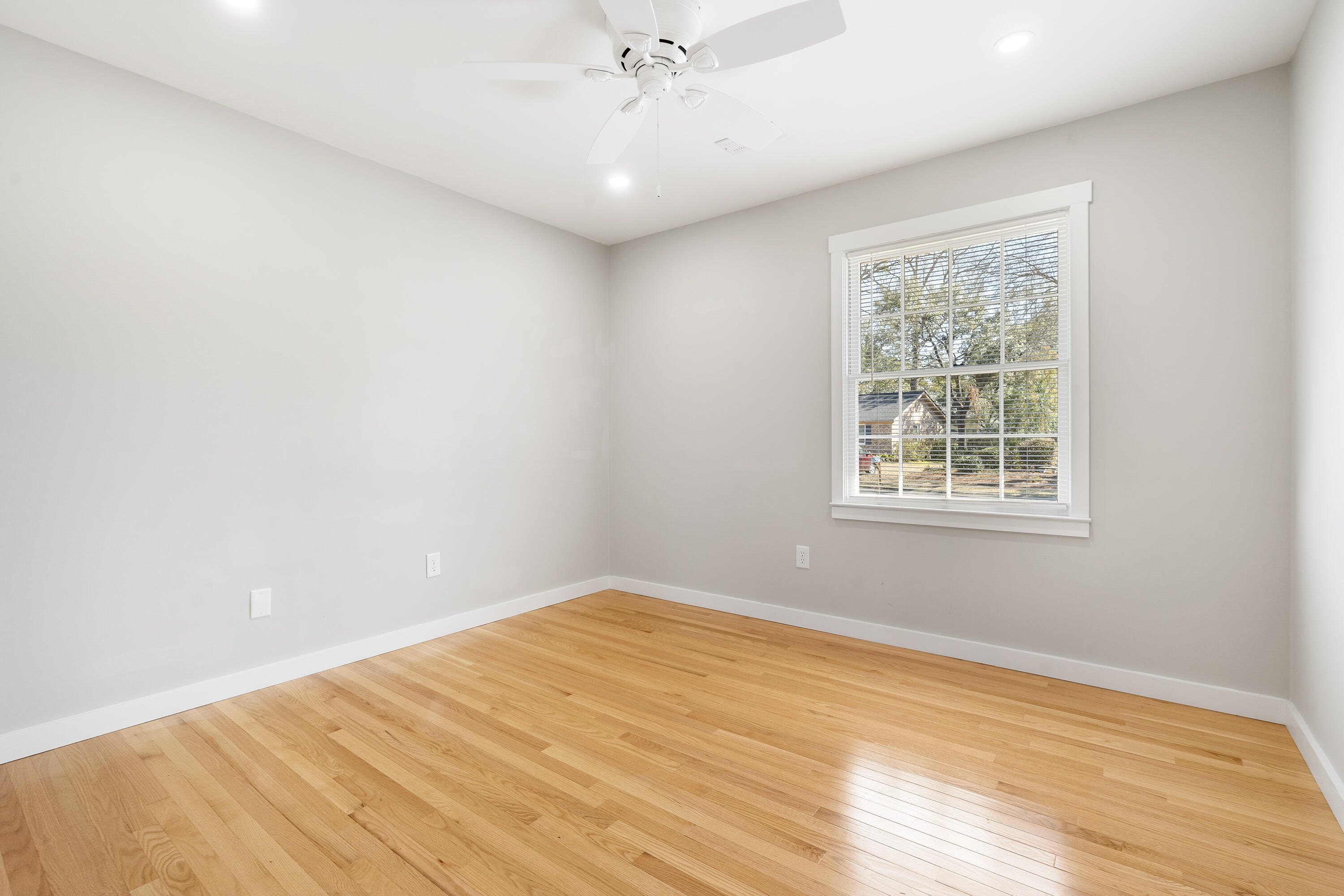 209 Brailsford Road Summerville, SC 29485 - Photo 32 of 44 DSC09951
