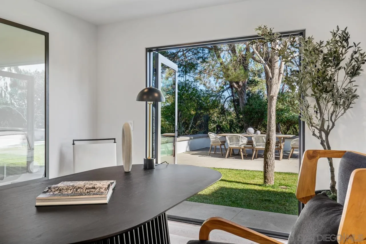 8433 Prestwick Drive La Jolla, CA 92037 - Photo 21 of 74