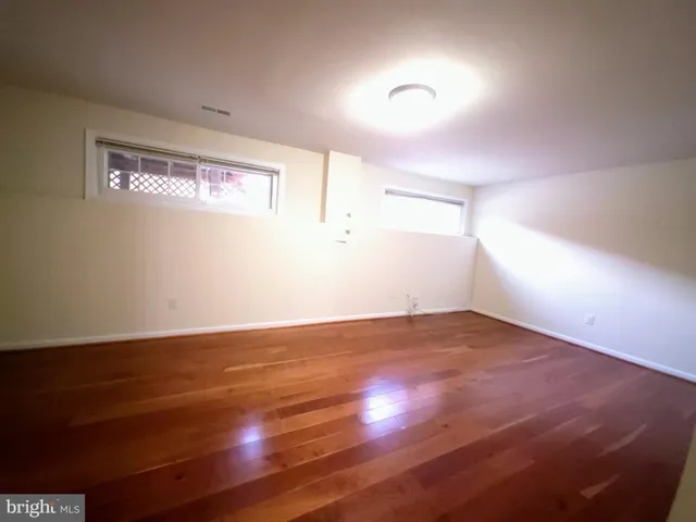 $2,750 | 13207 Ashnut Lane, Herndon, VA 20171