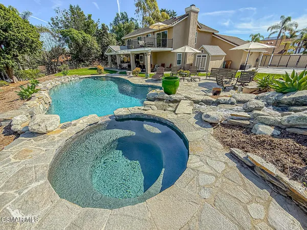 $1,675,000 | 6871 Calle Tania, Camarillo, CA 93012