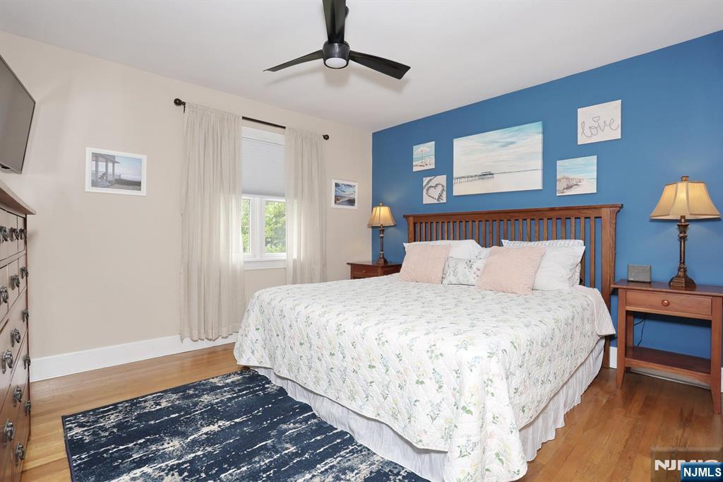 117 Roxbury Road Dumont, NJ 07628 - Photo 22 of 49