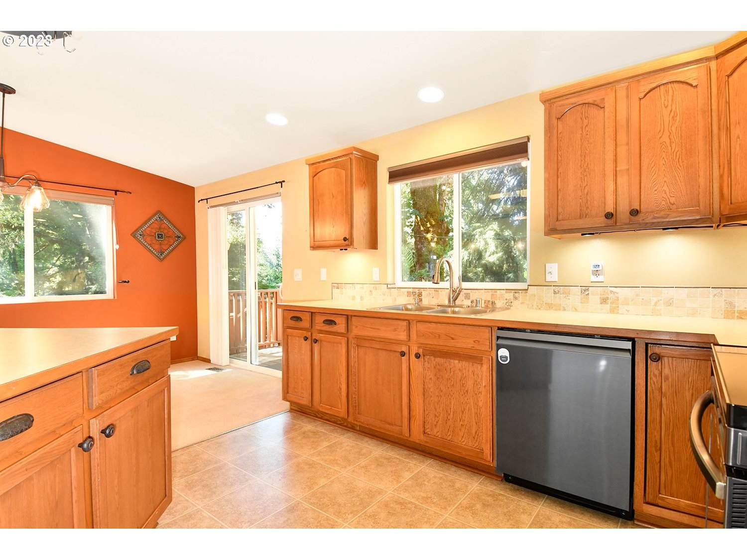 92 West Road Washougal, WA 98671 - Photo 10 of 28 Gallery Image 10