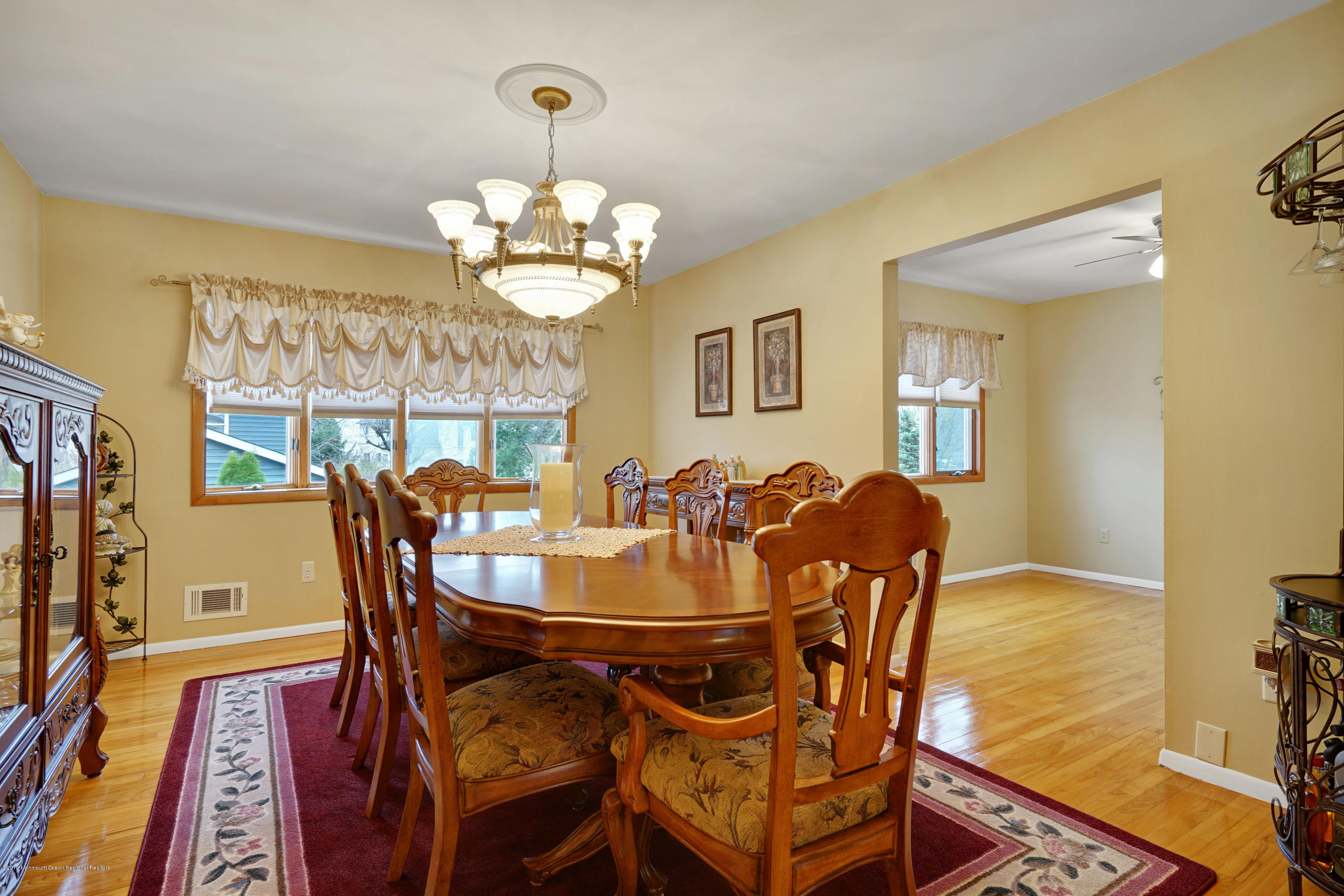 518 Line Road Hazlet, NJ 07730 - Photo 11 of 40 011_dsc08105-dsc08109