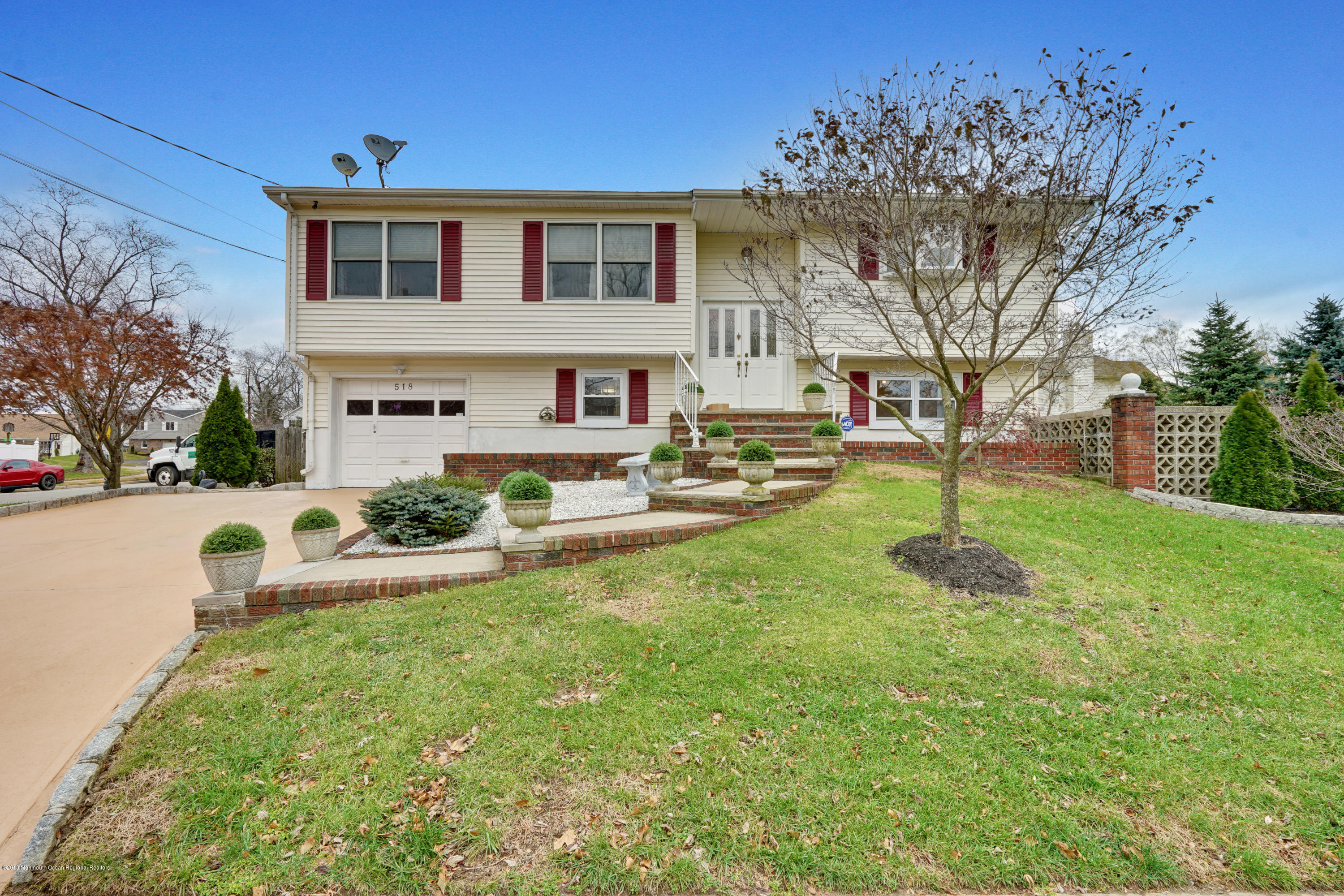518 Line Road Hazlet, NJ 07730 - Photo 3 of 40 003_dsc08235-dsc08239