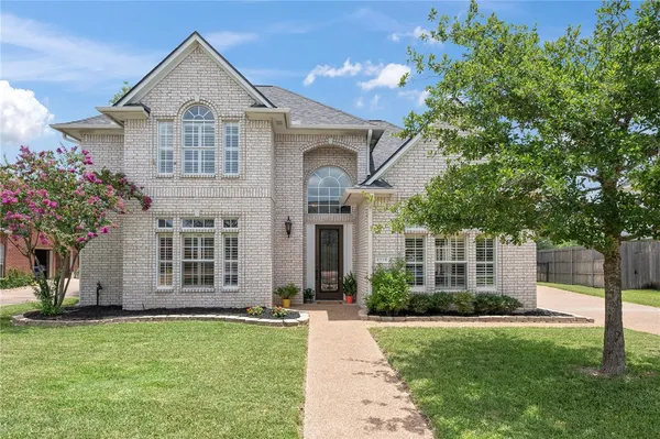 $469,950 | 4719 Hunington Drive, Bryan, TX 77802