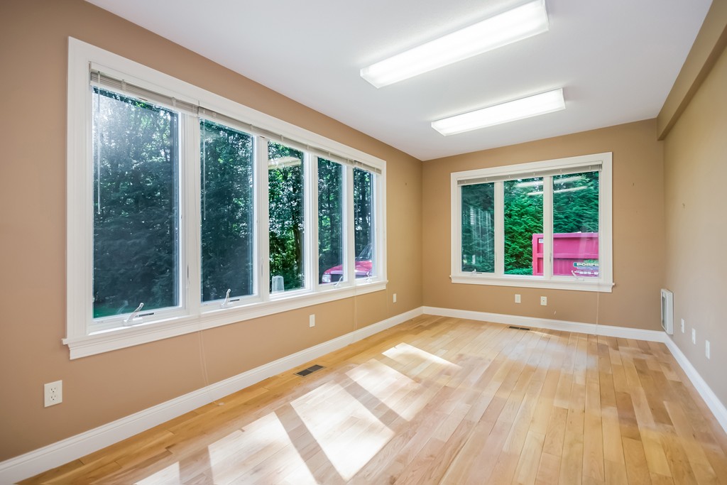 243 Pease Road East Longmeadow, MA 01028 - Photo 27 of 30 Gallery Image 27