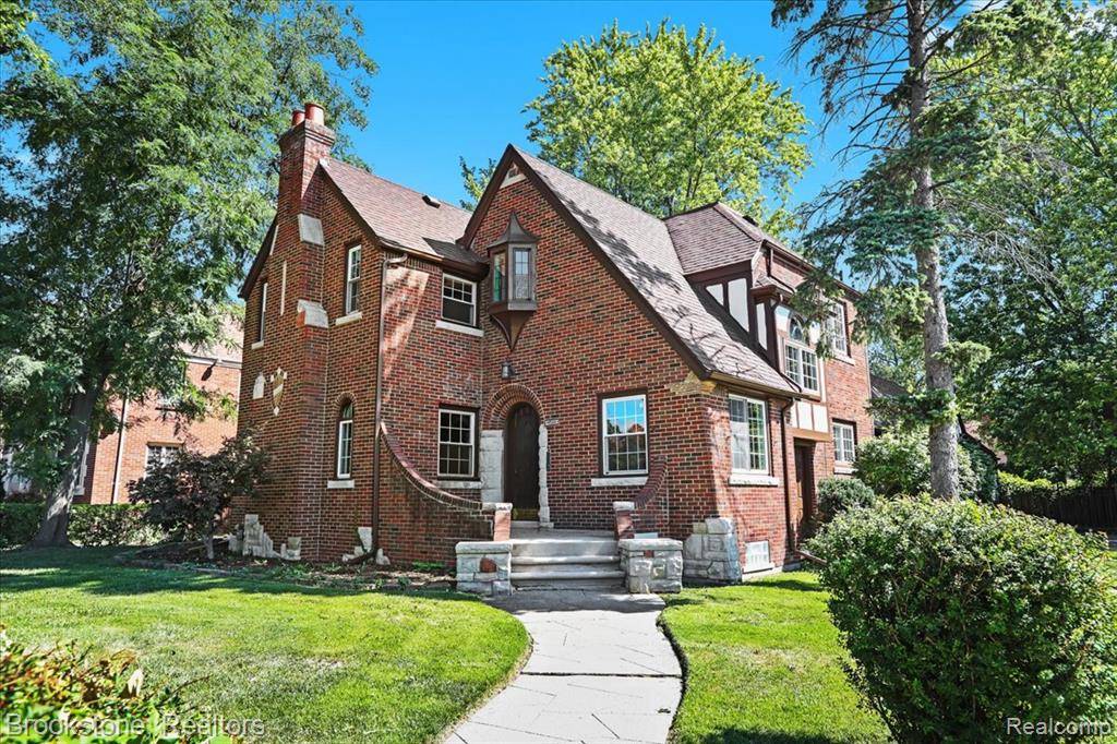 14500 Rutland Street Detroit, MI 48227 - Photo 1 of 27