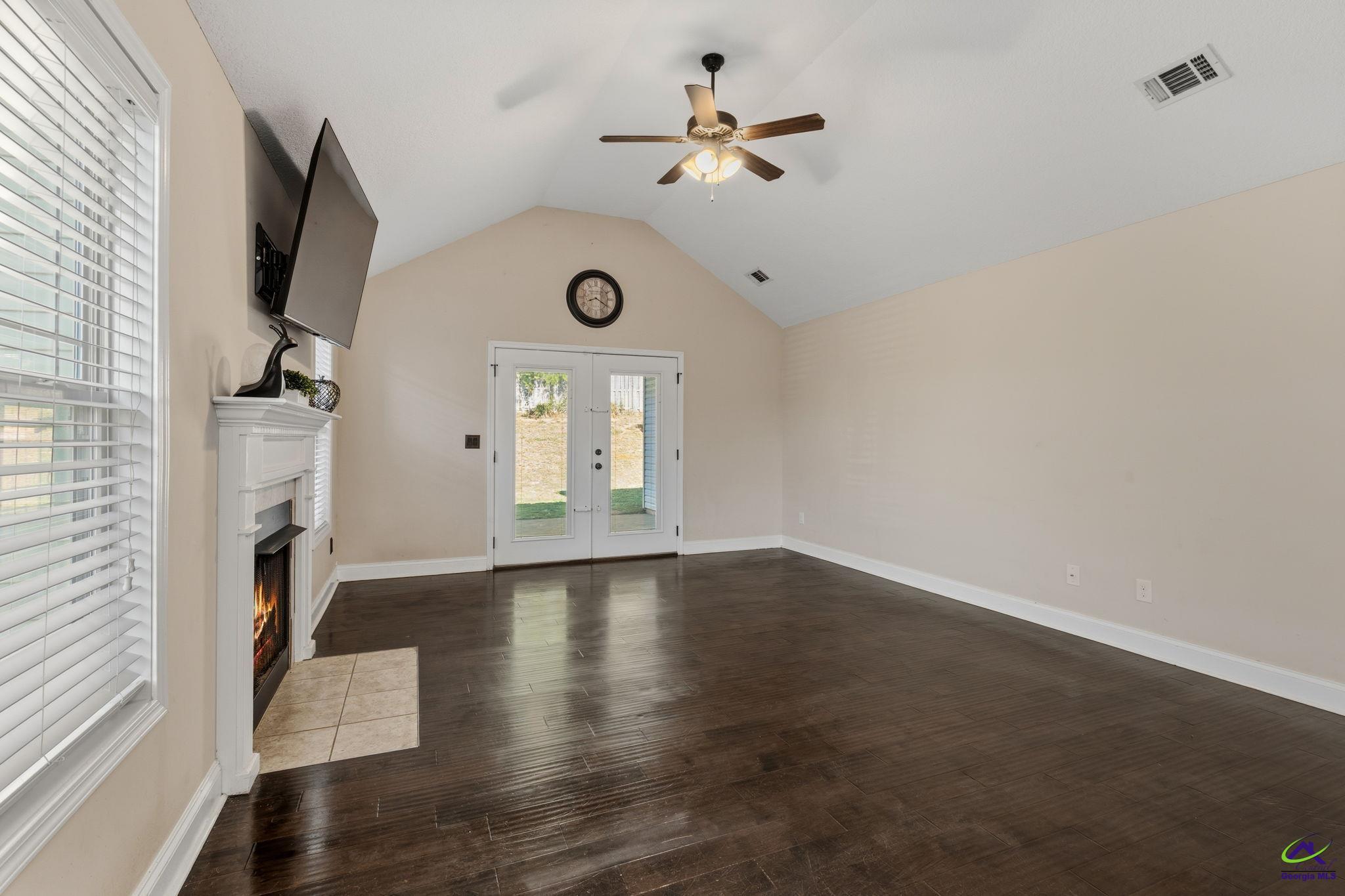 109 Hawks Rdg Trace Byron, GA 31008 - Photo 8 of 34 Gallery Image 8
