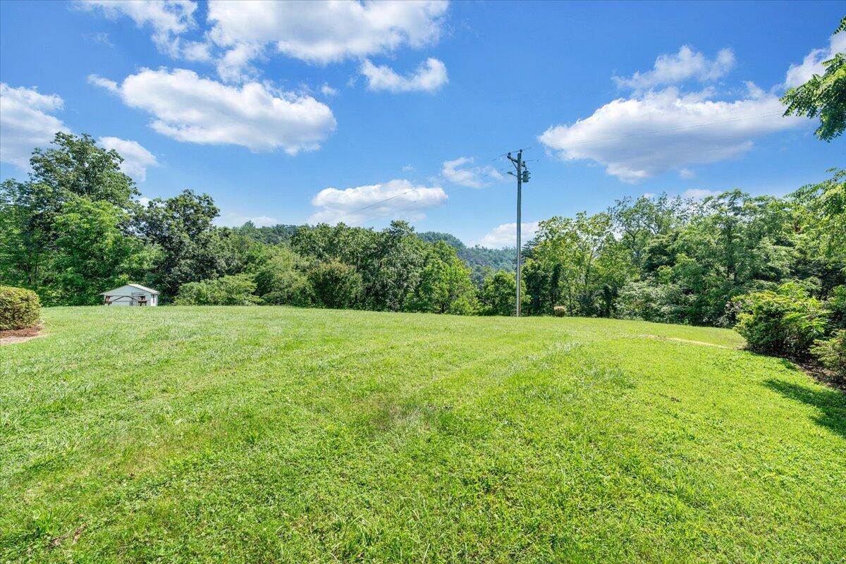 16118 Botetourt Road Eagle Rock, VA 24085 - Photo 33 of 50 34-MIB08840