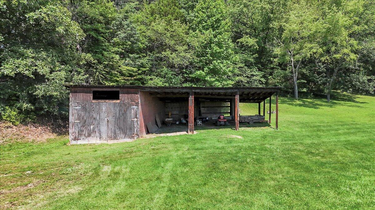 16118 Botetourt Road Eagle Rock, VA 24085 - Photo 41 of 50 57-DJI_20250623111722_0003_D