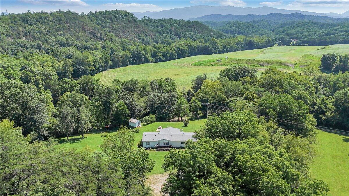 16118 Botetourt Road Eagle Rock, VA 24085 - Photo 44 of 50 67-DJI_20250623112217_0013_D