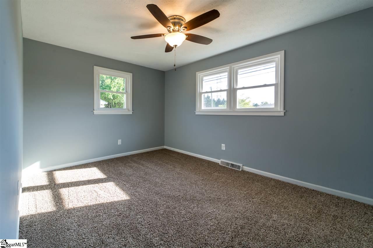 308 Watkins Road Greenville, SC 29617 - Photo 21 of 30 Gallery Image 21