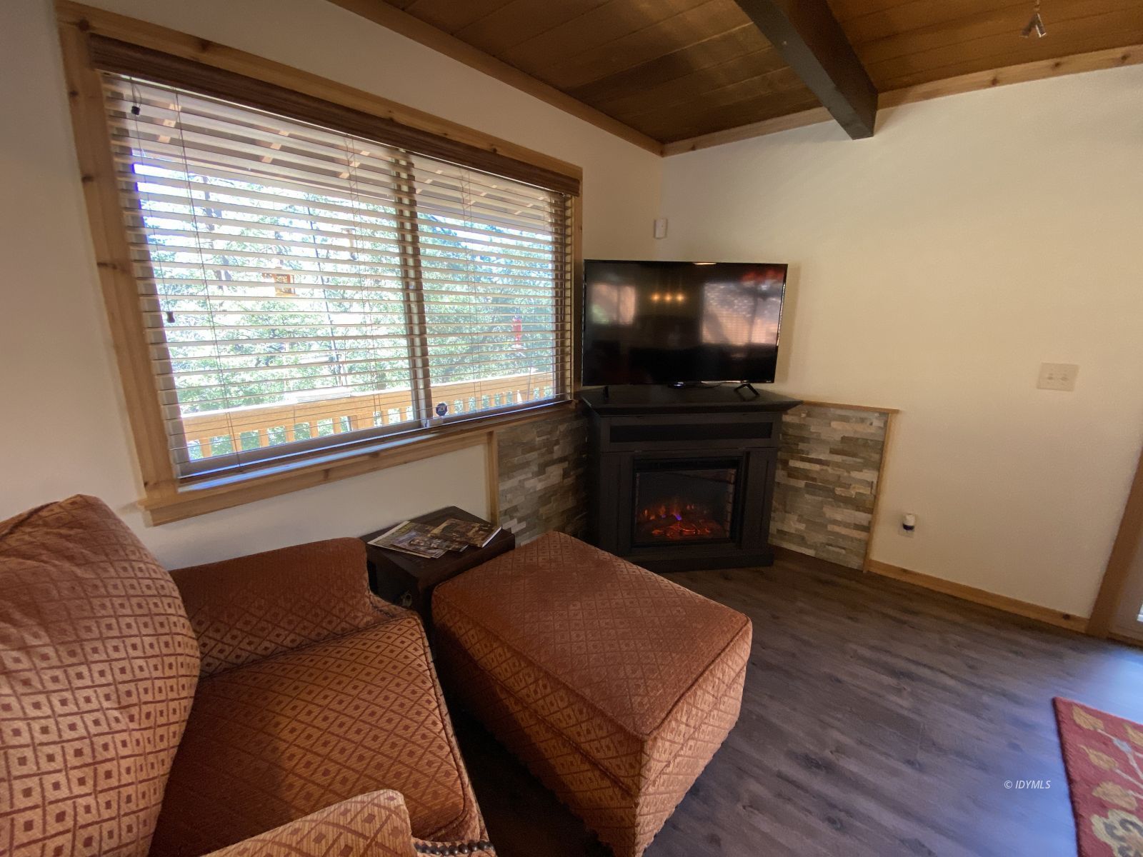 24670 Logan Creek Road Idyllwild, CA 92549 - Photo 12 of 50 Untitled