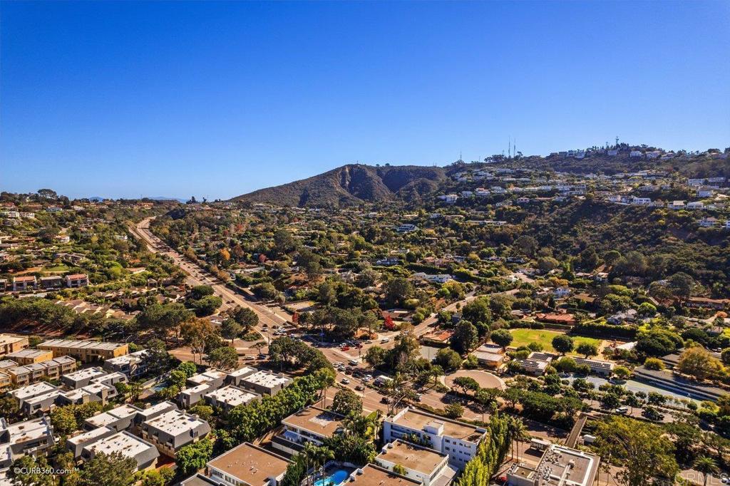 2352 Torrey Pines Road, Unit 1 La Jolla, CA 92037 - Photo 36 of 37 a view of a city