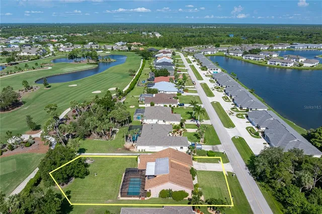 $449,000 | 12313 Southwest Kingsway Circle, Lake Suzy, FL 34269
