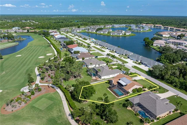 $449,000 | 12313 Southwest Kingsway Circle, Lake Suzy, FL 34269