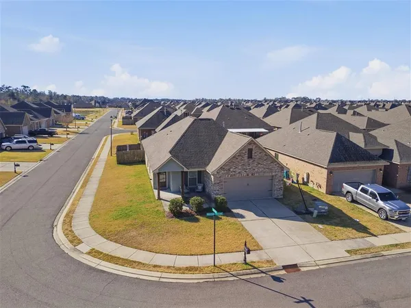 $249,900 | 369 Madison Crossing, Sulphur, LA 70665