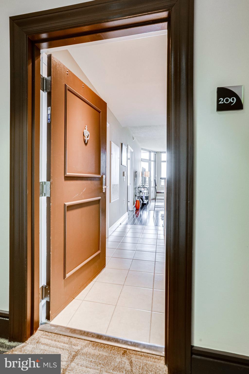 3600 South Glebe Road, Unit 209W Arlington, VA 22202 - Photo 2 of 24
