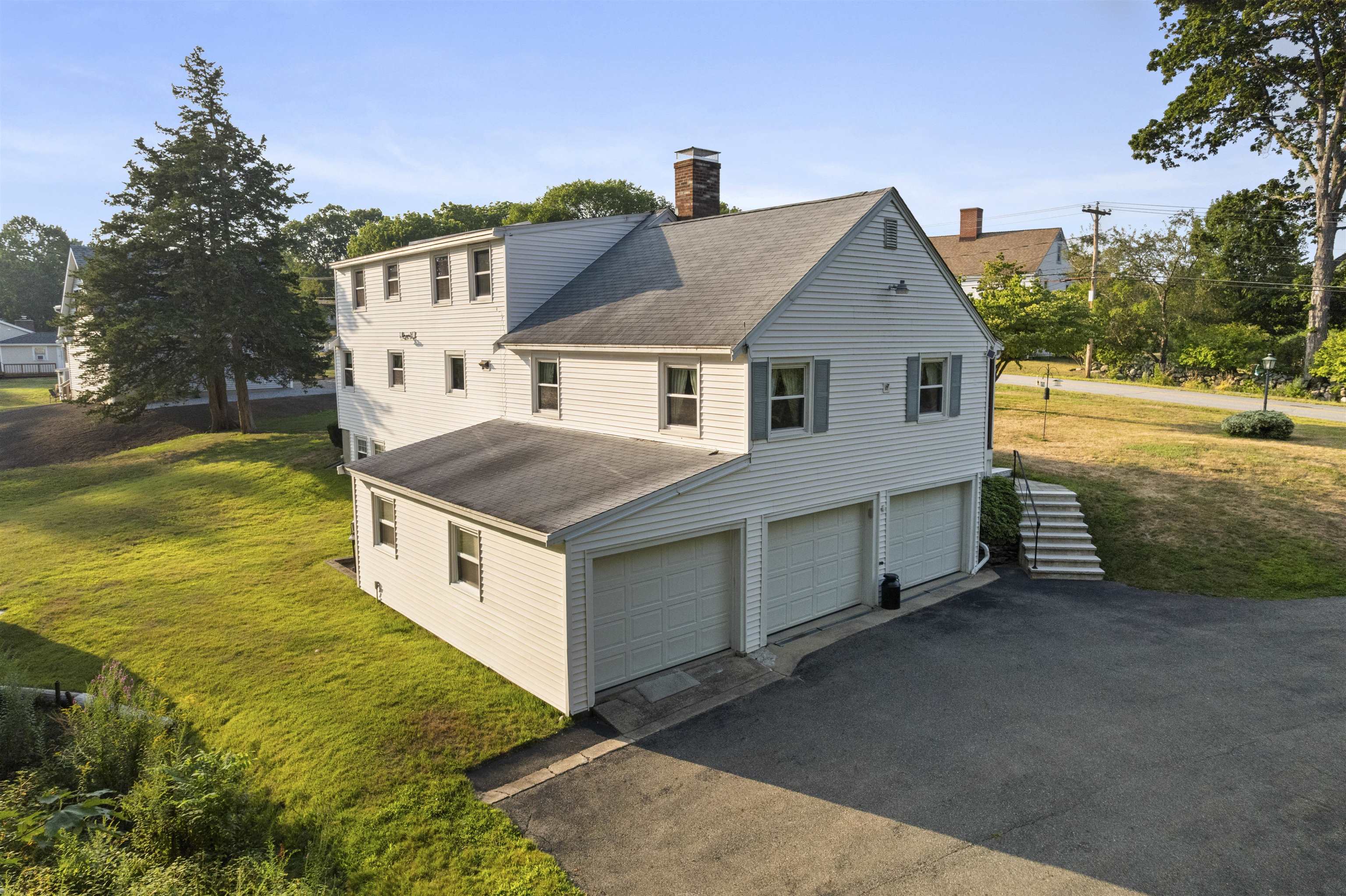 147 Weare Road Seabrook, NH 03874 - Photo 2 of 42