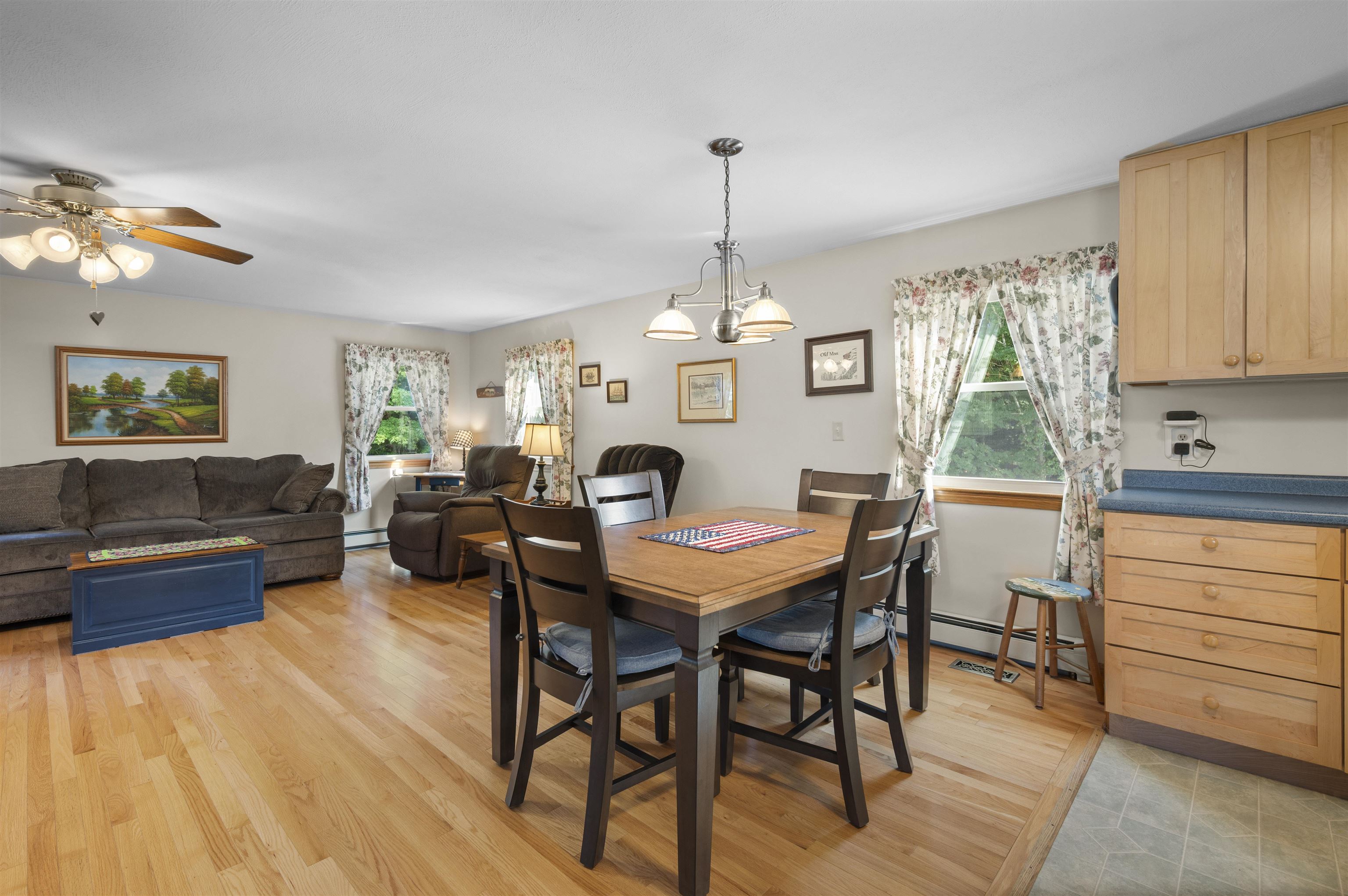 147 Weare Road Seabrook, NH 03874 - Photo 9 of 42