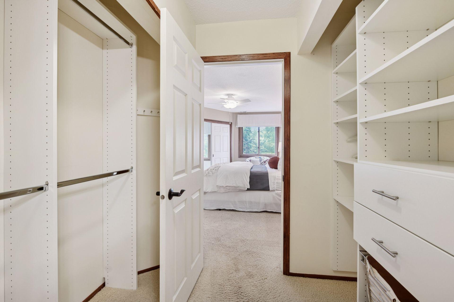 7942 Timber Lake Drive Eden Prairie, MN 55347 - Photo 15 of 26