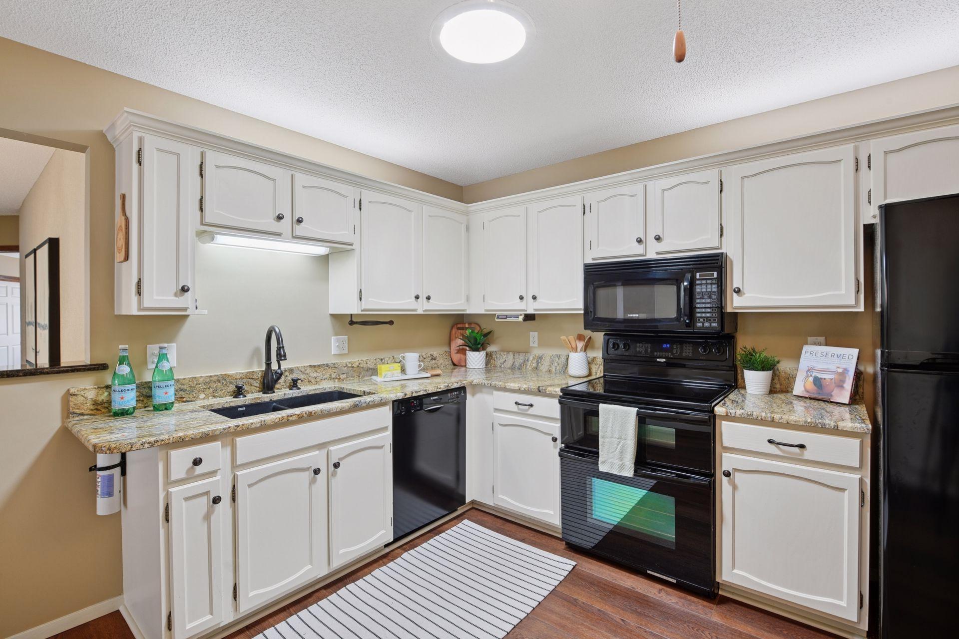 7942 Timber Lake Drive Eden Prairie, MN 55347 - Photo 9 of 26