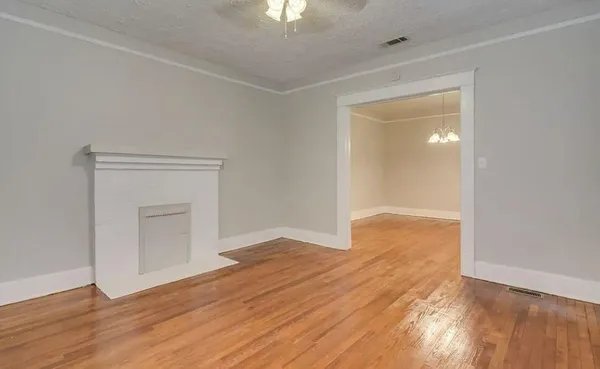 $1,100 | 1963 Battle Row, Augusta, GA 30904