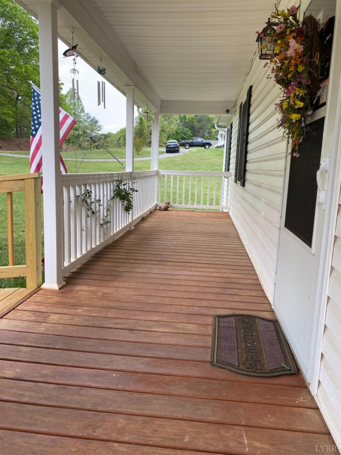 533 Pumping Station Road Spout Spring, VA 24593 - Photo 2 of 19 a view of balcony with floor